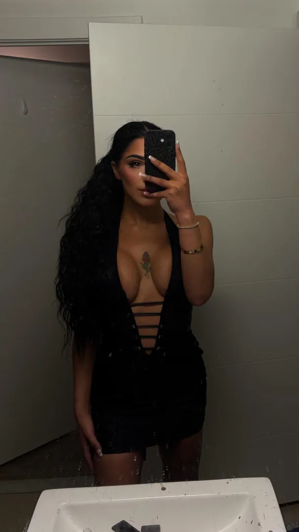 Felt really hot in my club outfit over the weekend!