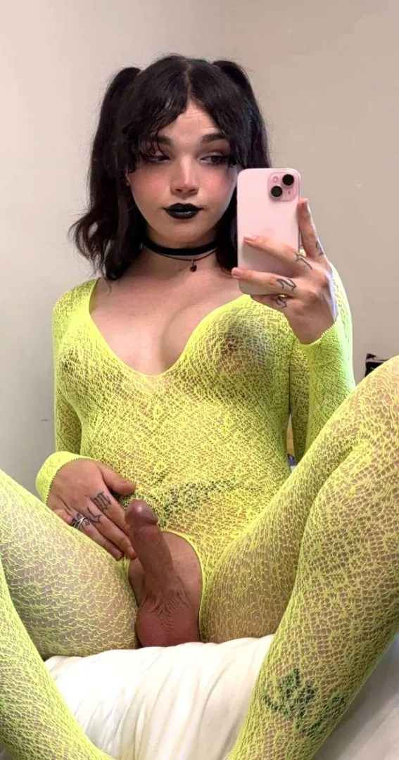 How quick you can make me cum like this?