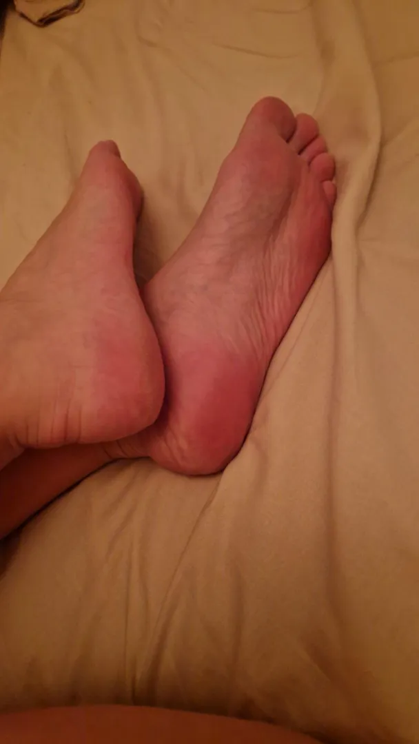 I like having my feet licked 