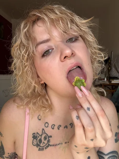 I loooove tinies like you {f}