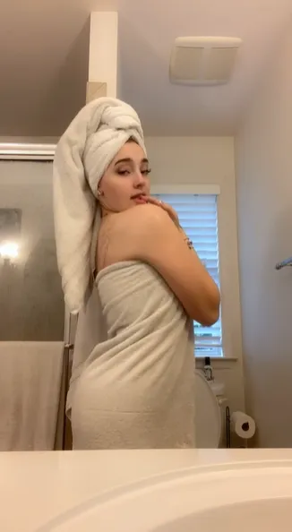 If my offer to eat me lasts for 24 hours, at what hour will you accept it?