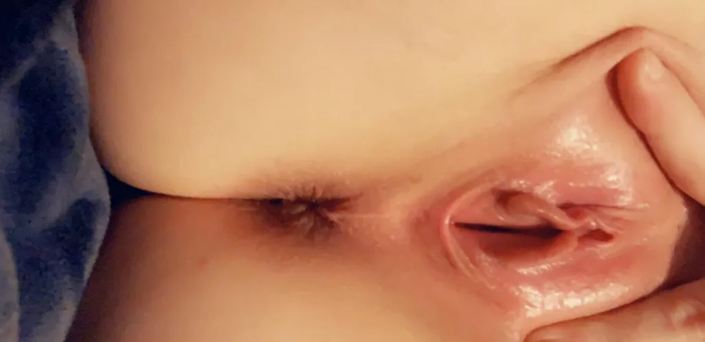 Leave my pussy a stretched, gaping hole when you’re finished