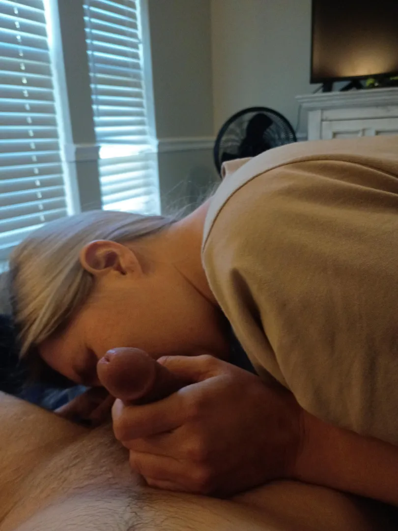 Looking to add another F for some fun today can host 33f 31m West Mobile