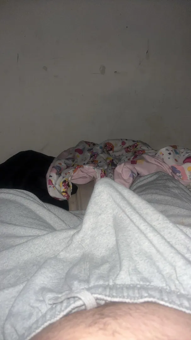 Need a bad lil mama to make him smile