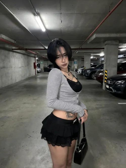 Parking girl <3