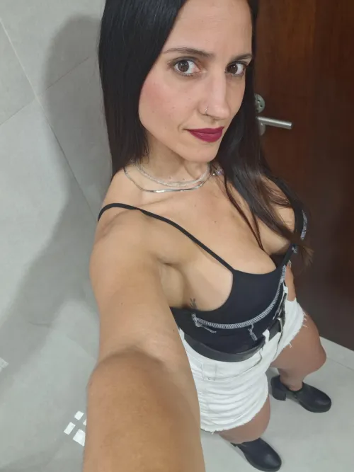 Seduce me and I'll give you my lips