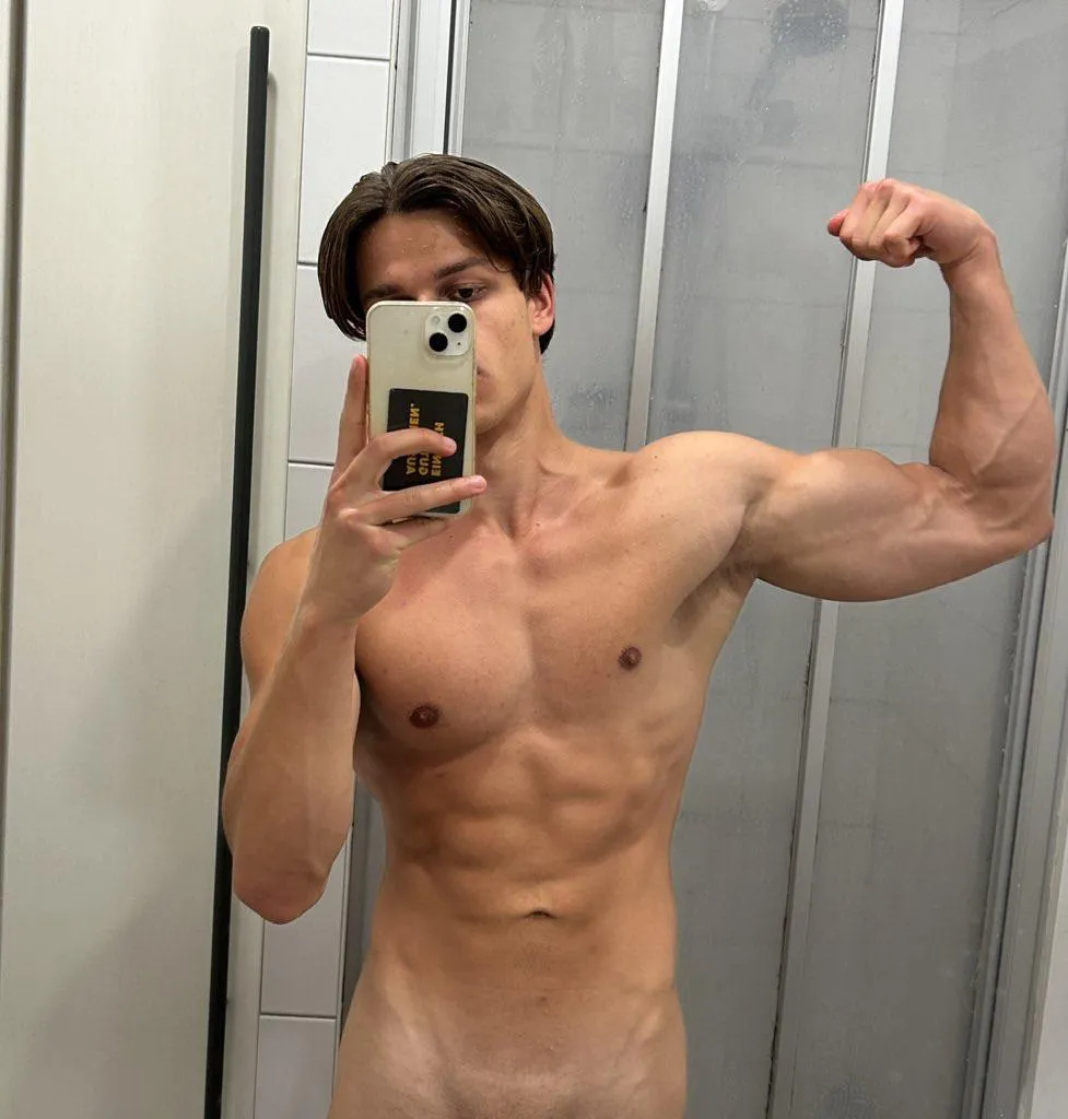 Taste my pit before I take a shower