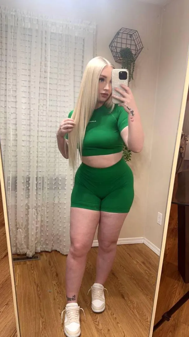 you could use my big booty as your pillow