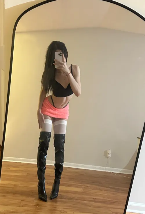 26 [t4m] sick of TN, would you take me to a blue state ;)