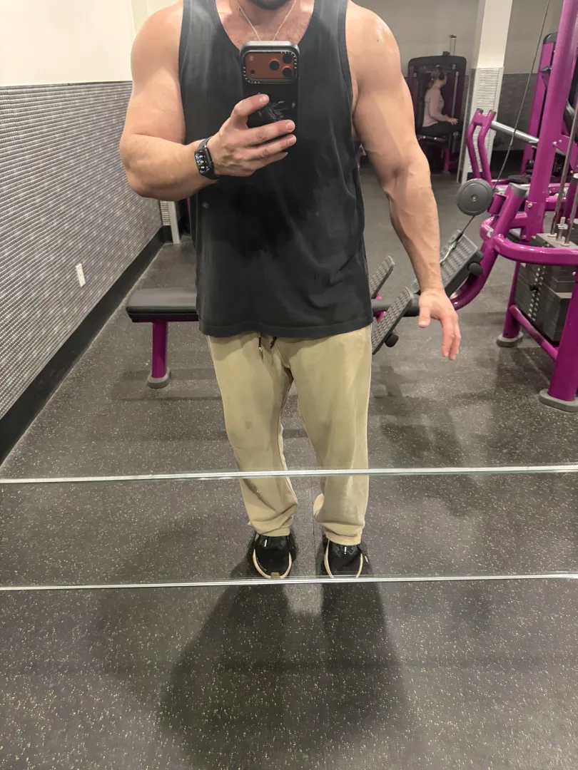 [36][M4MF/F] [Warwick NY] any daytime fun…looking for couples hotwives or BBW bigger the better