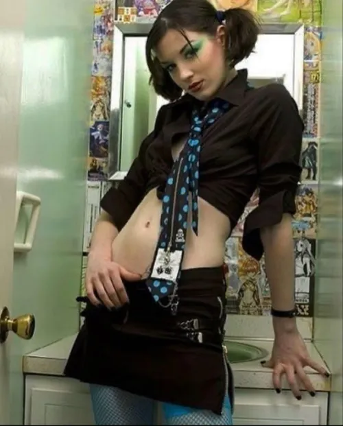 Alt Girl lowrise skirt