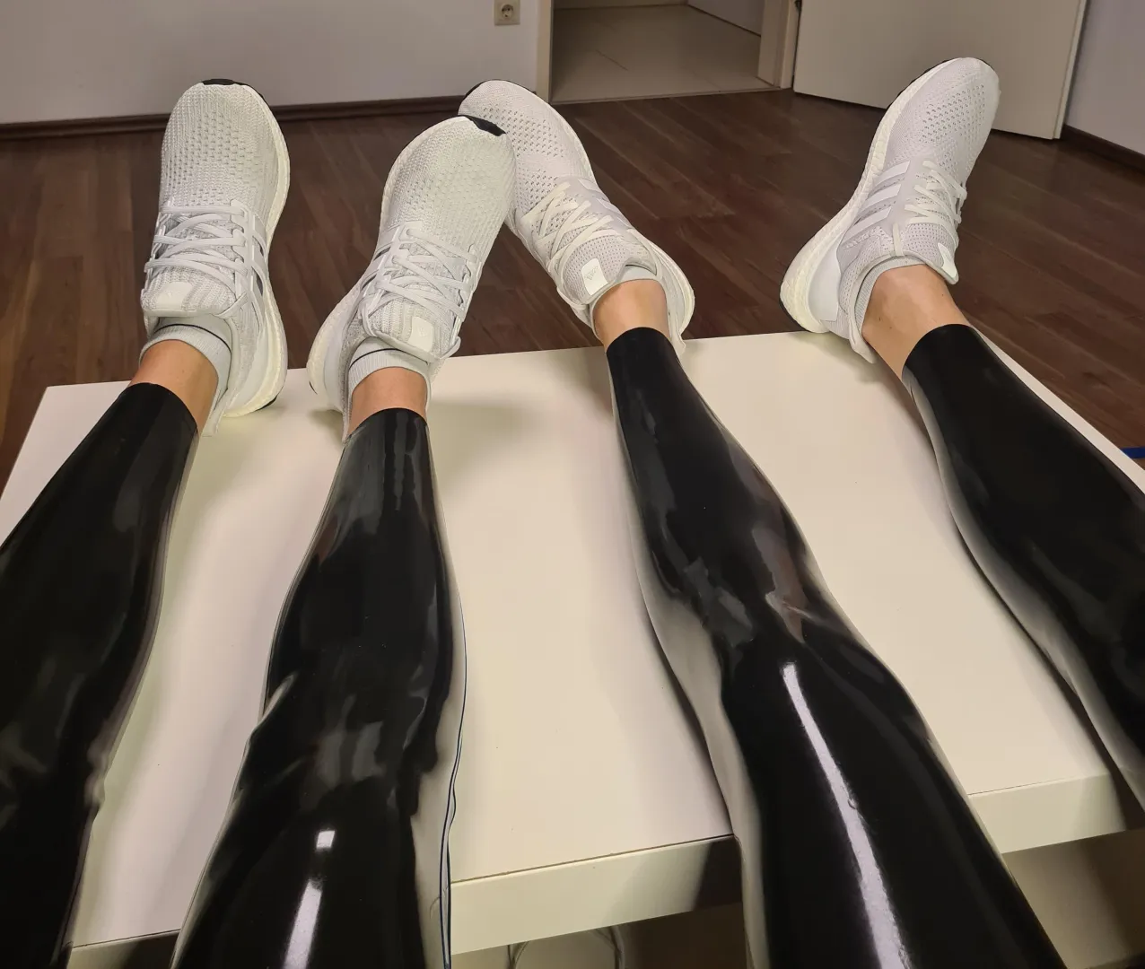 Anyone into shiny legs and sweaty sneakers & socks?