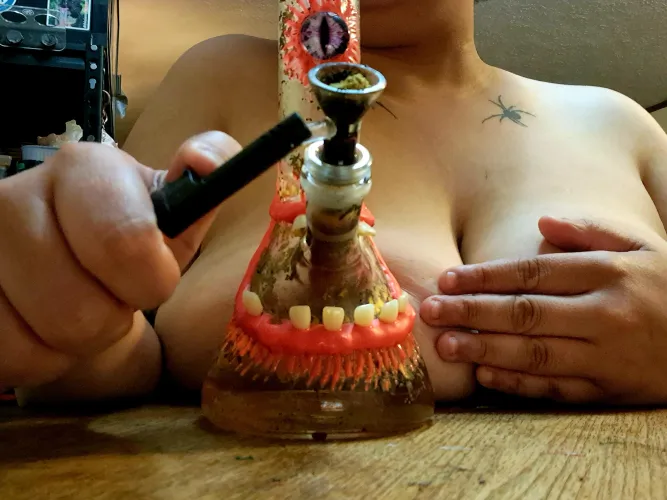 Bong and boobs