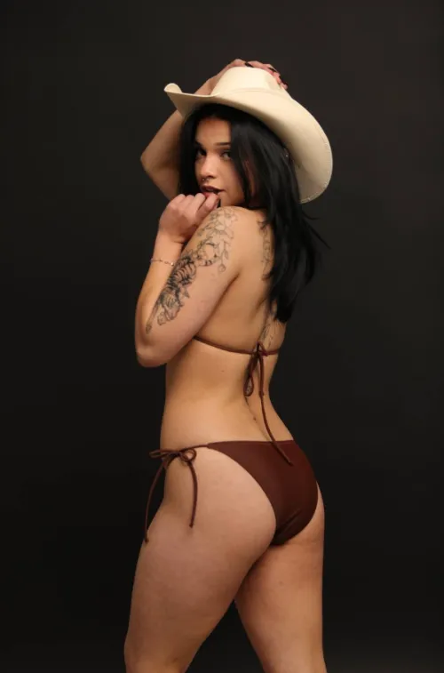 couldn’t resist looking back