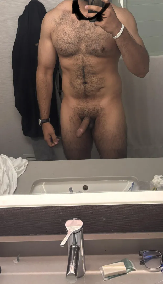 Curious top from overseas