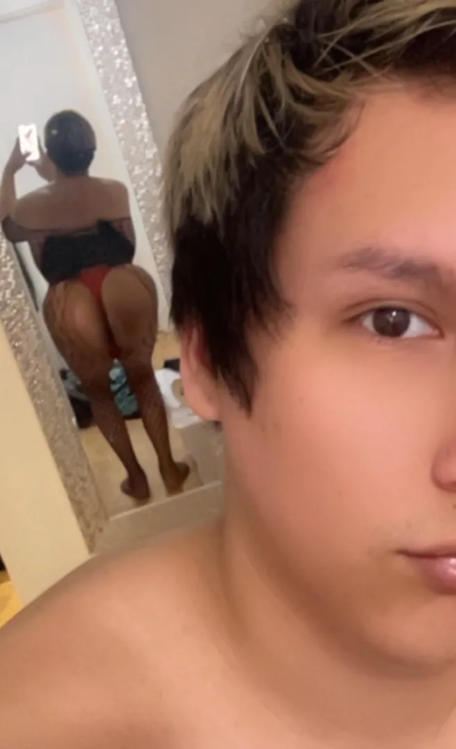 Freshly showered and got the thong on today 