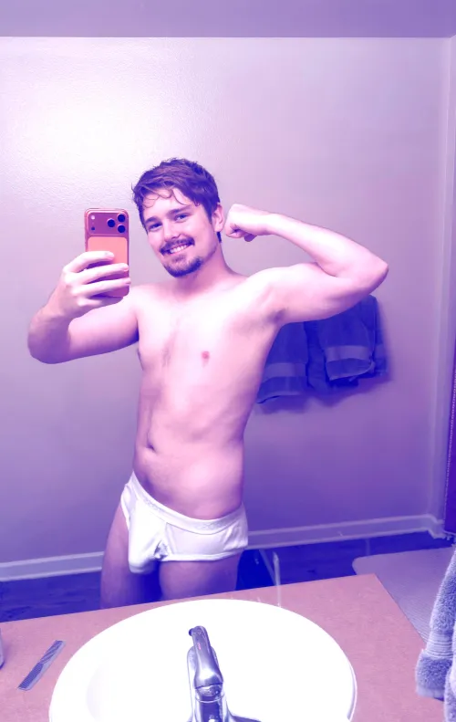 Good morninggggg!! Do these Tighty Whities fit me ? also peep the new goatee 