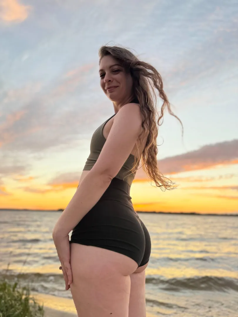 I have 2 rules: No condoms & no pulling out. Can u follow the rules, baby?