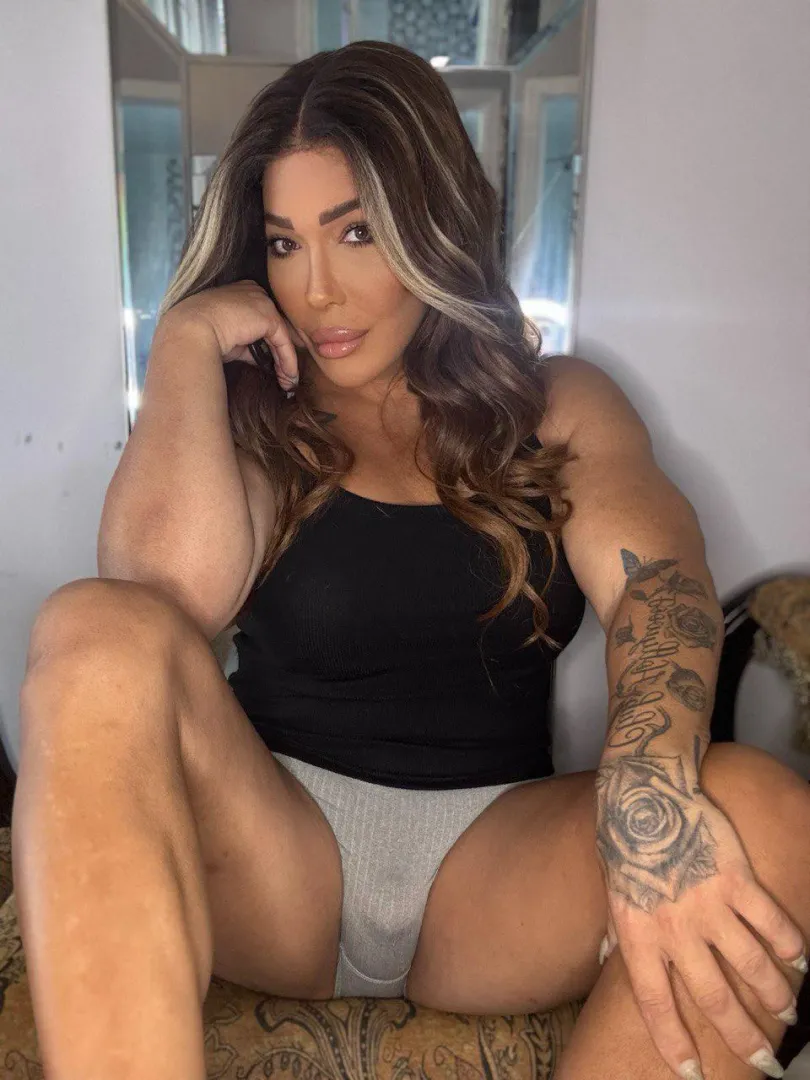 I want you to grab me like you own me