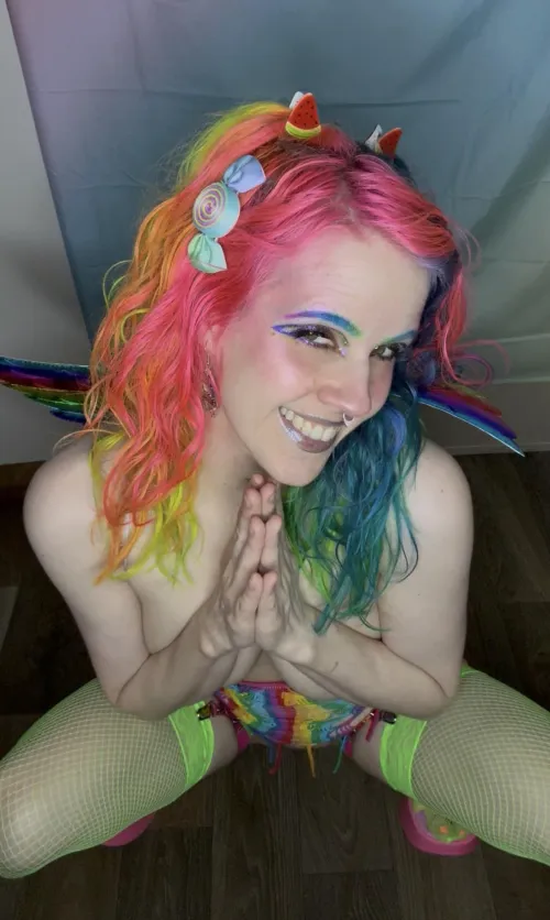 I’ll beg for you to taste the rainbow 