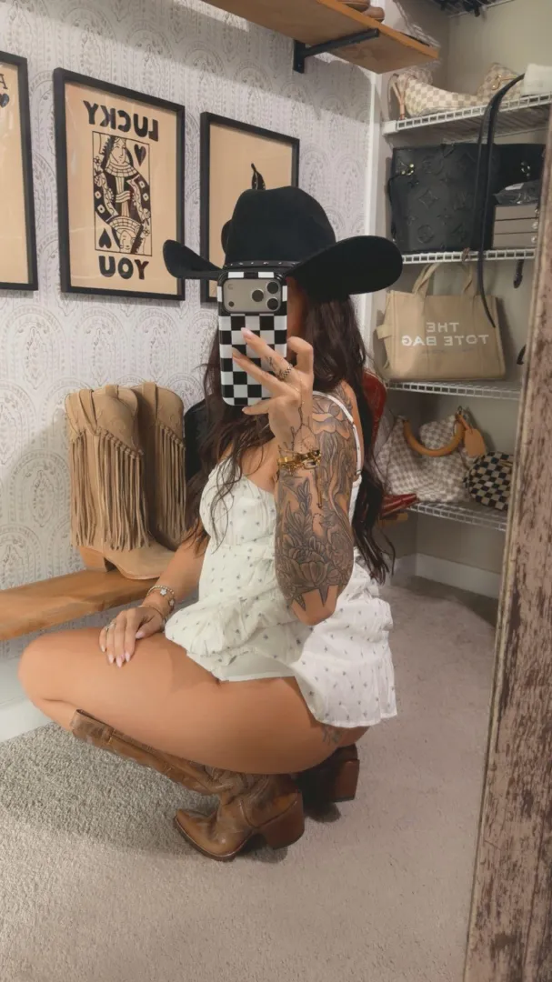 Is there anything better than a country girl in a sundress?