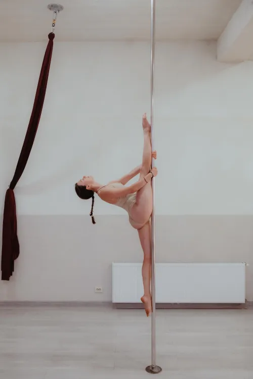 Its easier than on floor (oc)