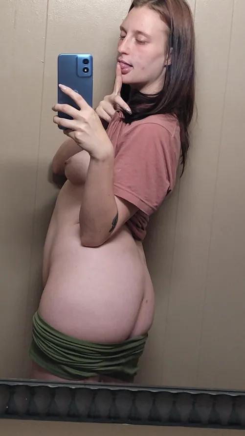 It's not giant but It can still be spanked