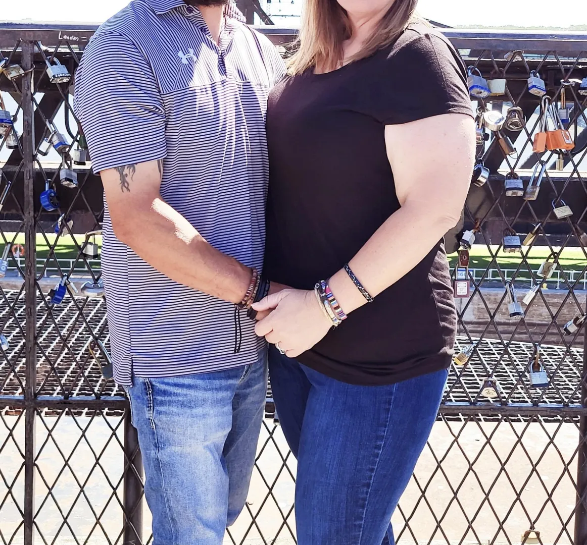 Me and my wife are very interested in going check out B&B Hideaway in Crowley Louisiana. Just wondering if anyone’s been and how it was.