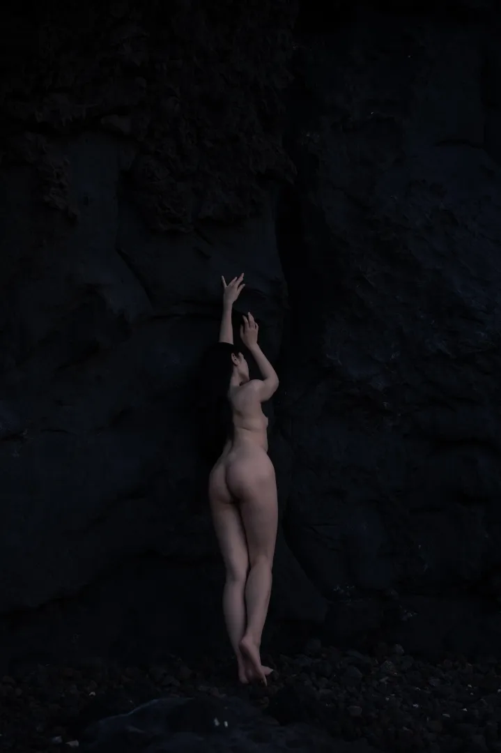 Mindal | self portrait