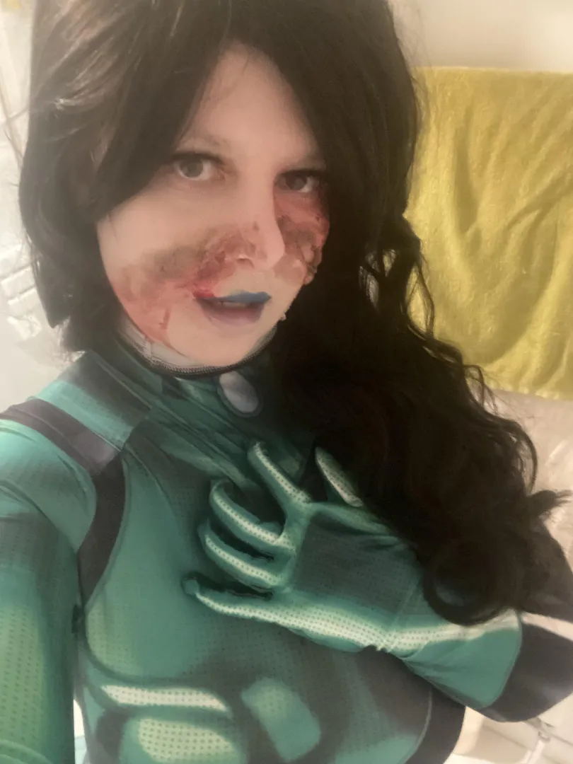 (NB36, fibromyalgia and arthritis) zombie Shego still up for it.