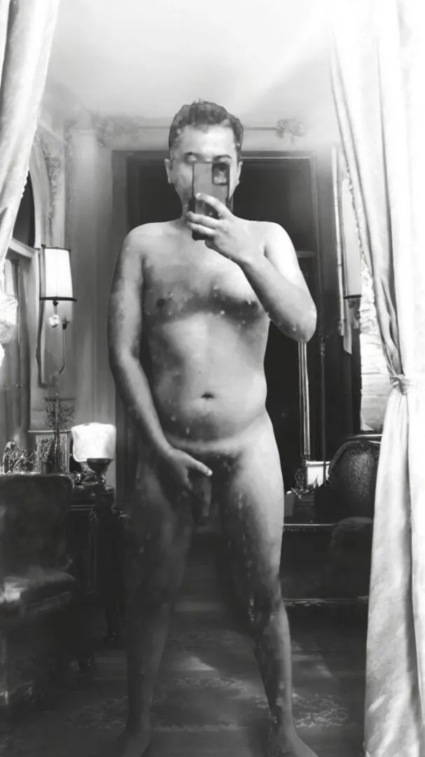 Room Service Did Clean Mirror Later