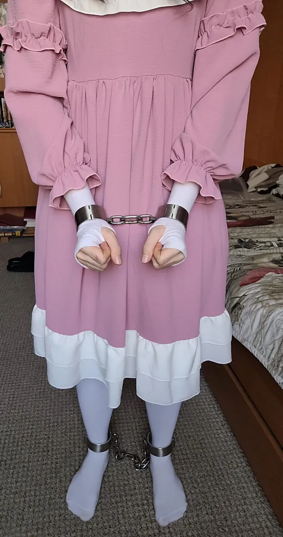 Selfbondage - steel shackles on arms and legs