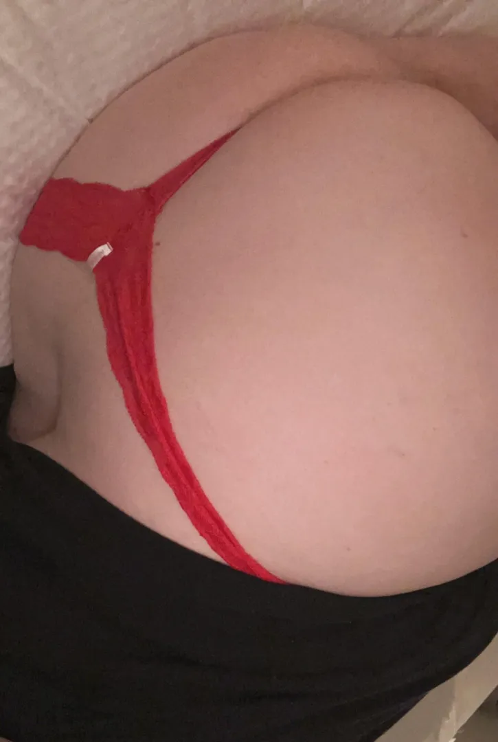 Where are you Daddy? I got my pretty little red thong on and I’m ready to play…