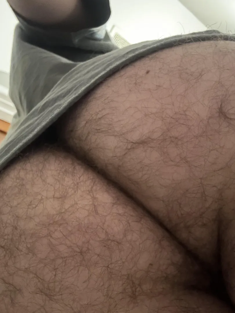 Who likes hairy hole? Dm