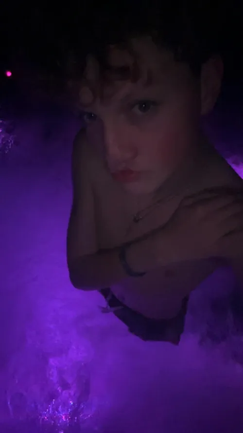 18 PM me if you want to trade