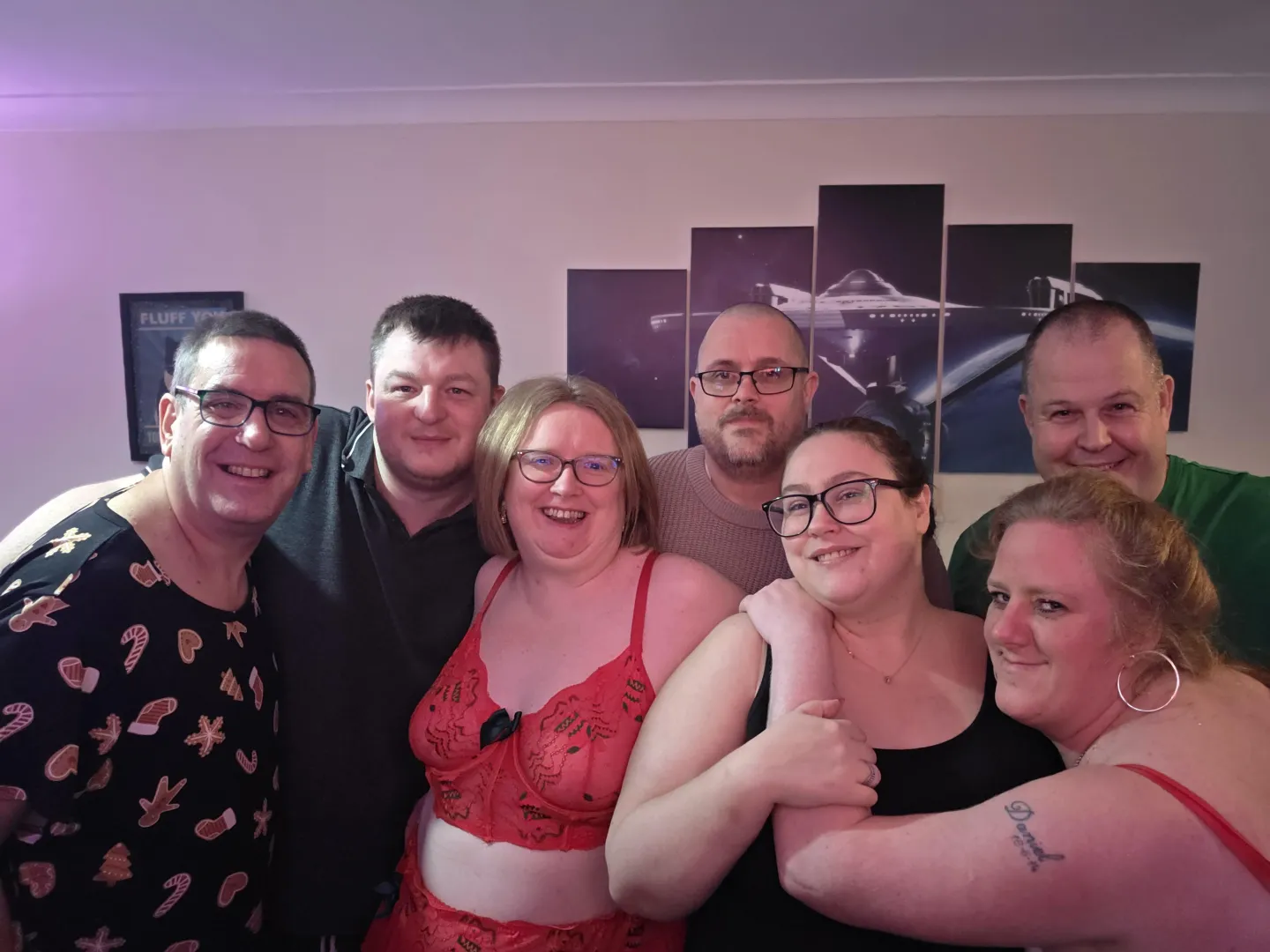 [36/54][MF4MF/M/F][Newcastle] - Group of FWBs seek others