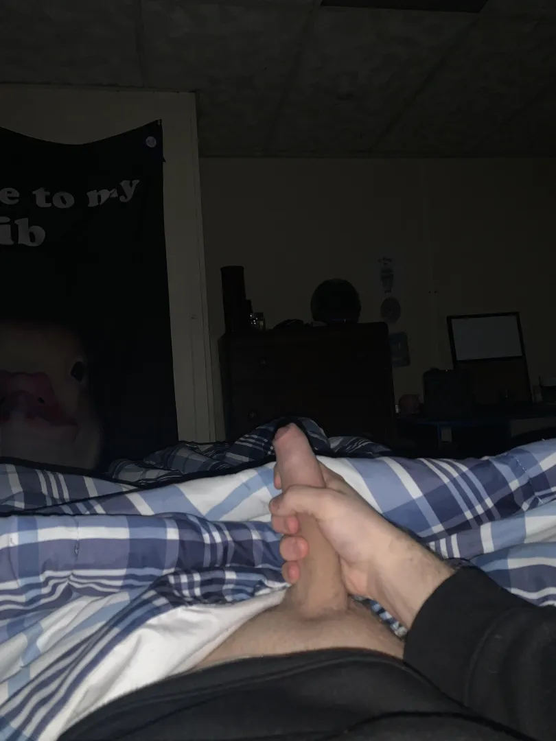 Anyone near Strong (M)aine and down for car fun?