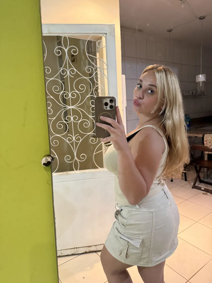 Arizona today but ready to catch your eye