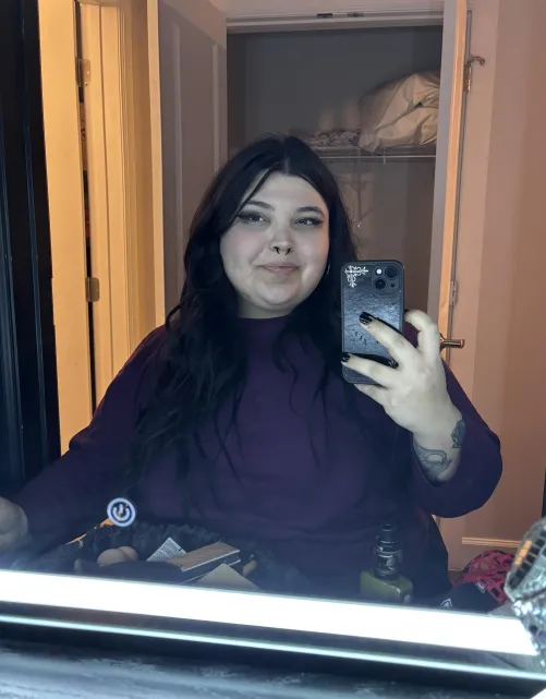 Girls Trip Mirror Selfie 