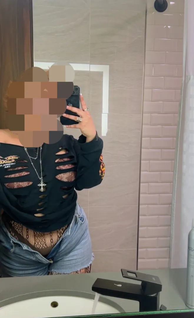 Happy Thick Thursday