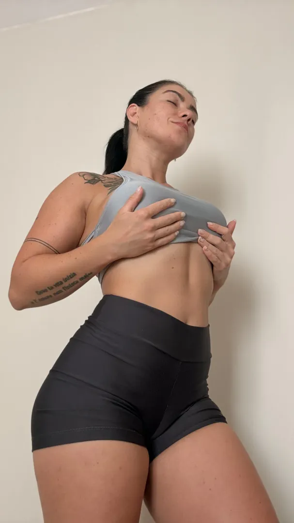 i heard you like midriffs with a side of abs