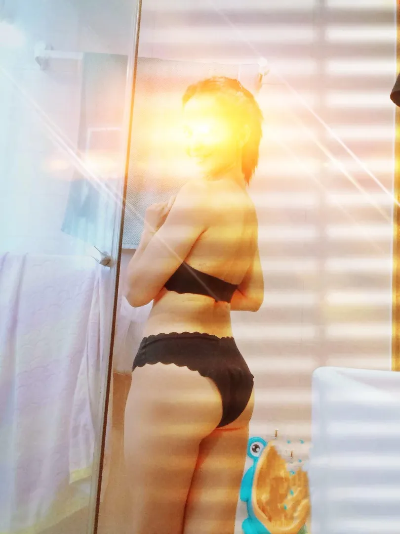 I need someone to make me hot  and sweaty 