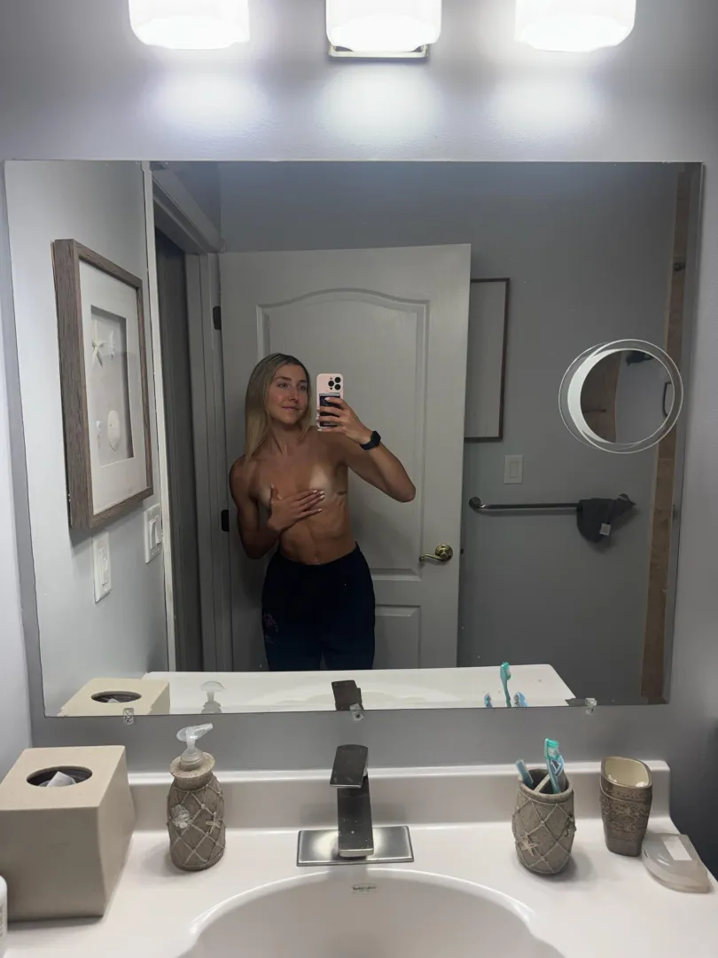 just got home from the gym... feelin a lil slutty ;)