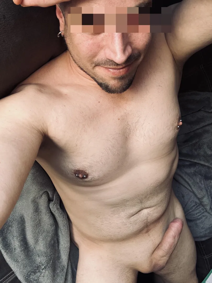 [m] 38 / 1,83cm / 90kg