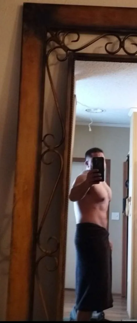 M4F Up for some fun today love a hot wife and love eating pussy