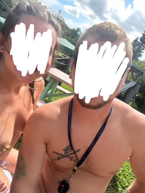 My wife and I first time 05/09-05/10 who else will be their and what should we expect in general at the resort