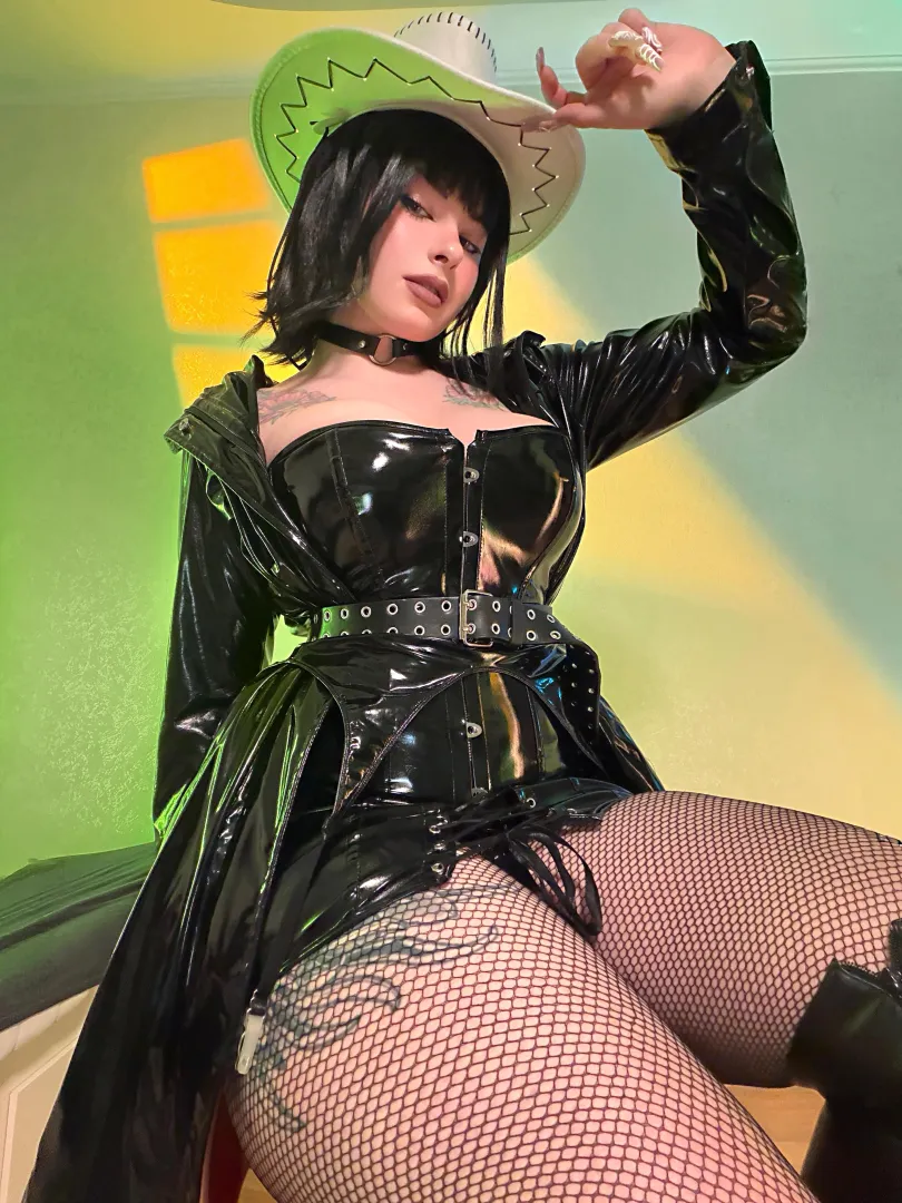 Nico Robin cosplay from One Piece by Torikachan