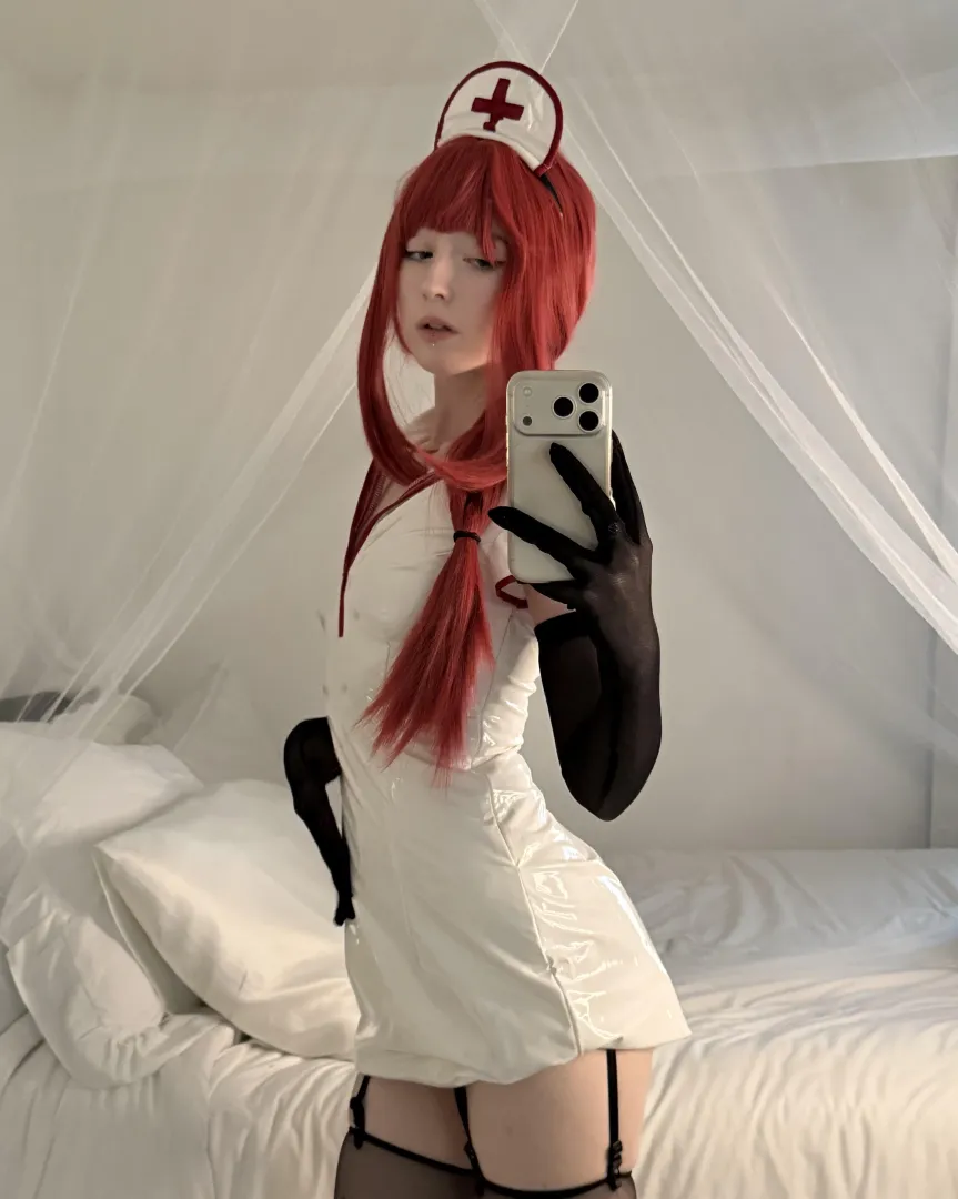 Nurse makima by spinechilll