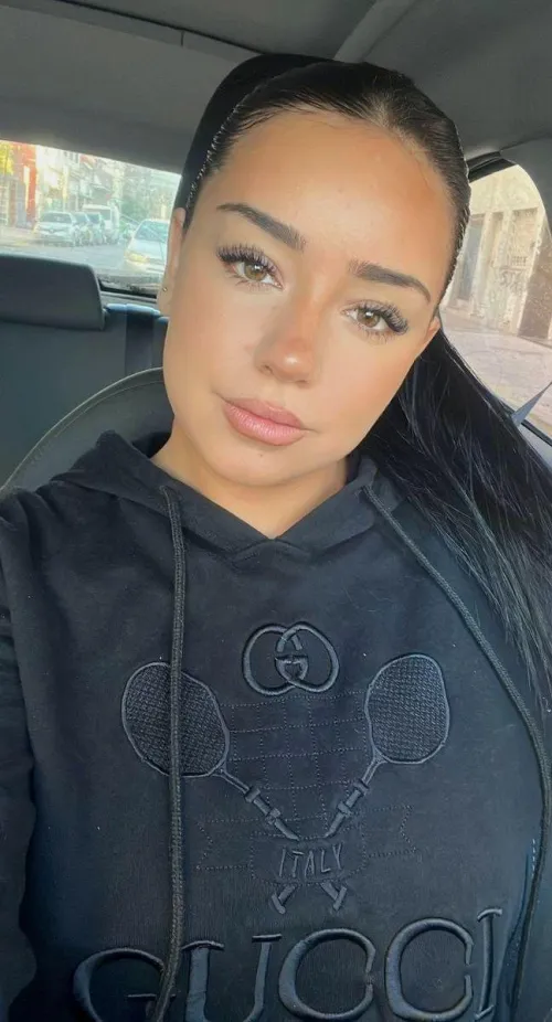 running late for errands but first, selfie