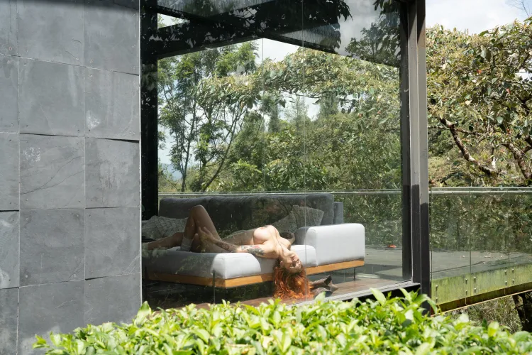 Sunny morning but it's so cold